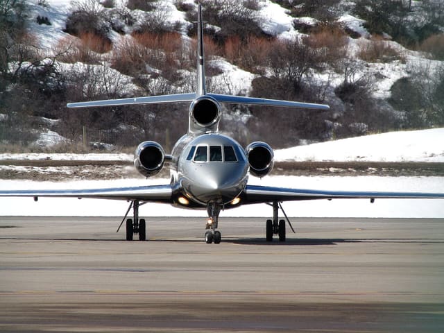 N5107 - Business jet