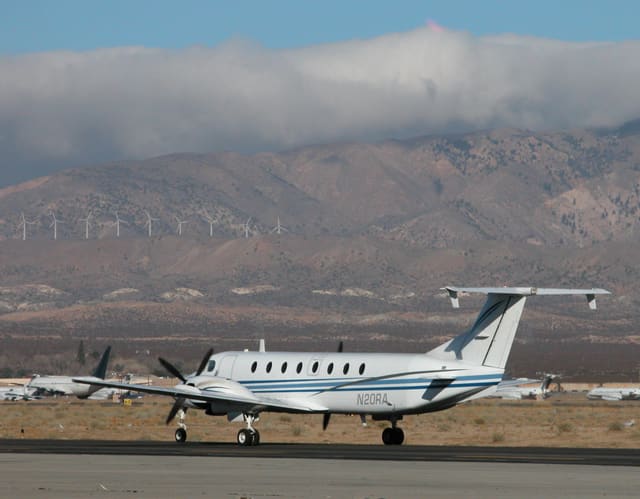 N20RA - Beechcraft