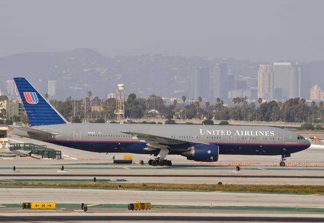 N229UA - Boeing