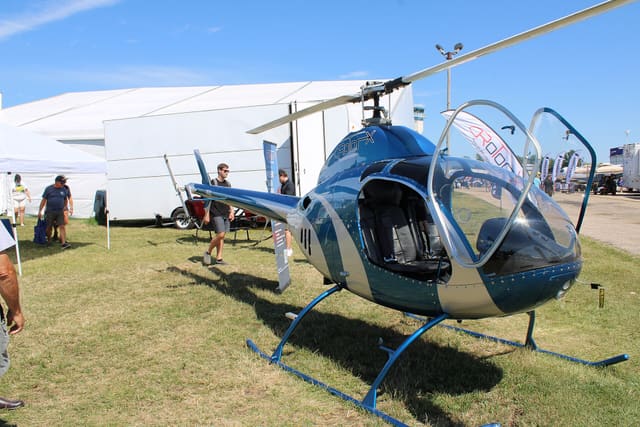 N67DC - Helicopter