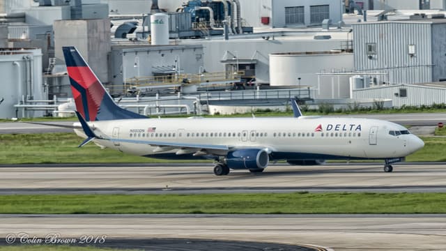 N880DN - Boeing