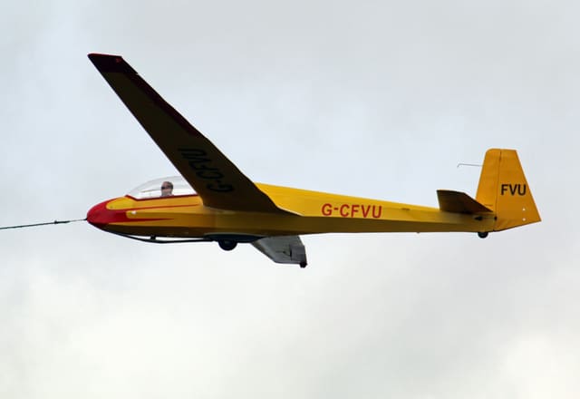 G-CFVU - Glider