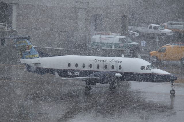 N210GL - Beech
