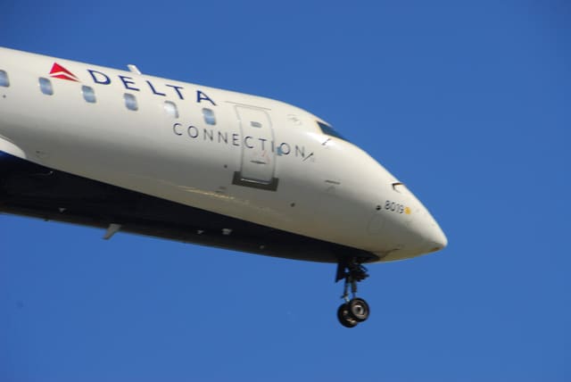 N819AY - Bombardier