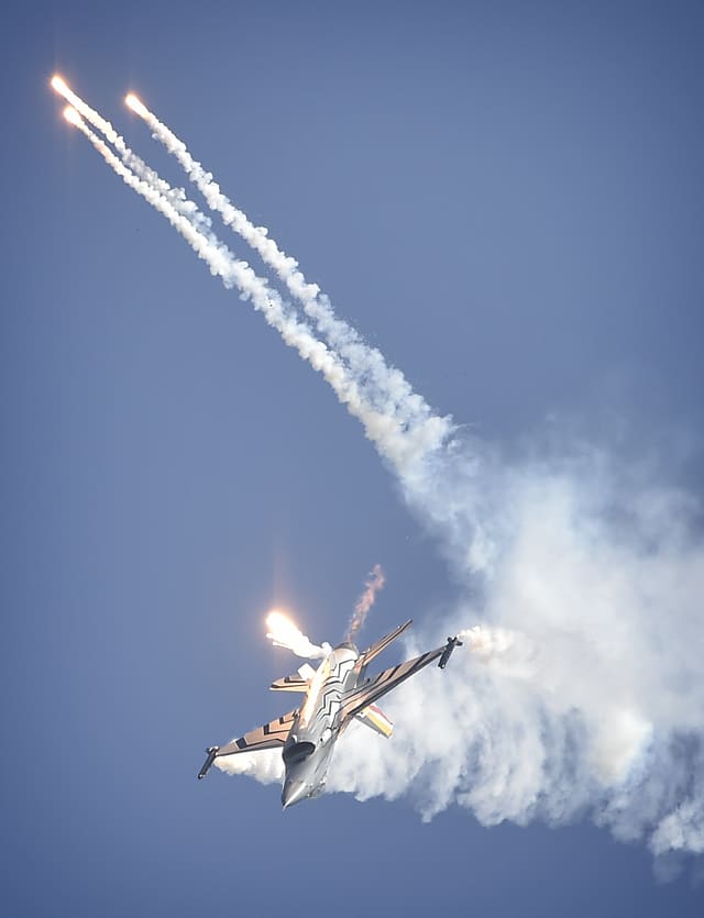  - Single-engine aircraft