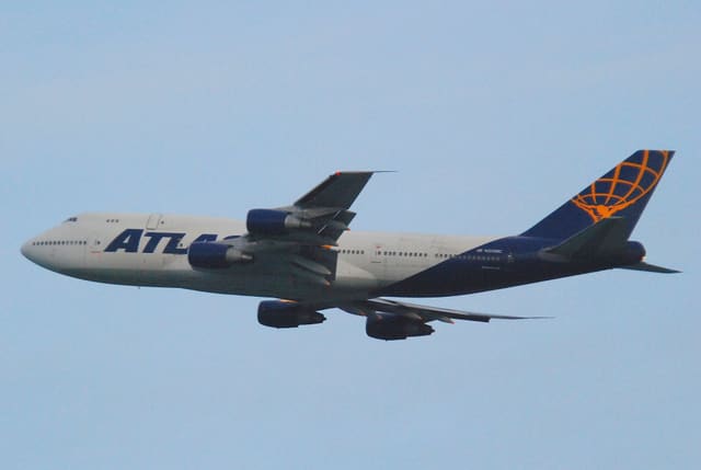 N355MC - Boeing