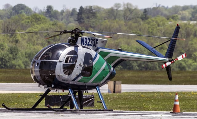 N9233F - Helicopter