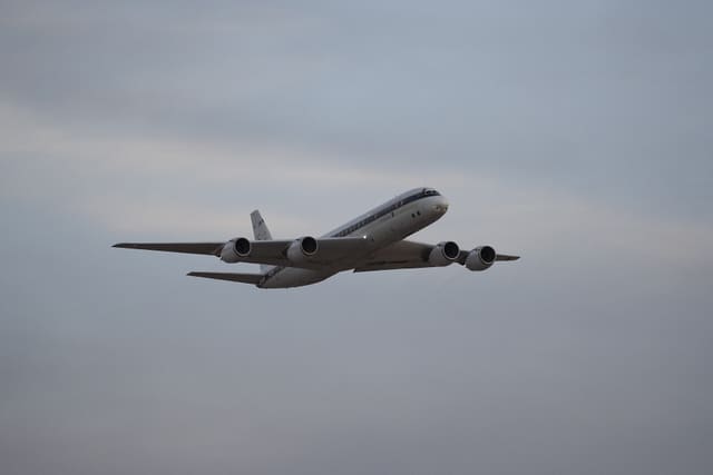 N817NA - Business jet