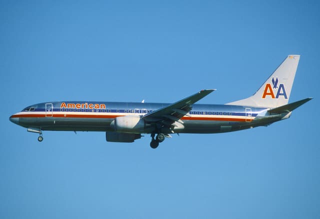 N901AN - Twin-engine aircraft