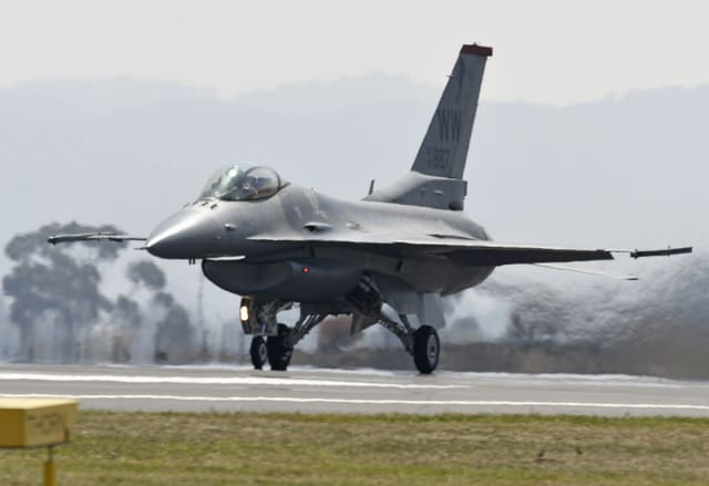  - Single-engine aircraft