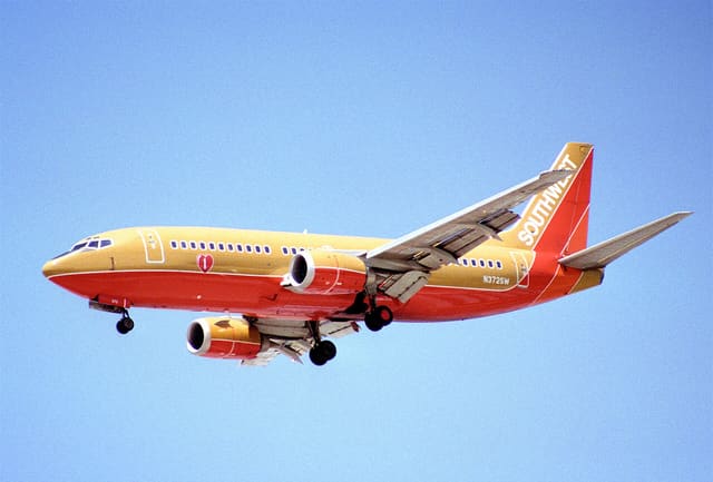 N372SW - Boeing