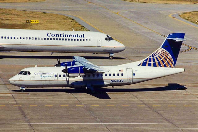N86842 - Aircraft