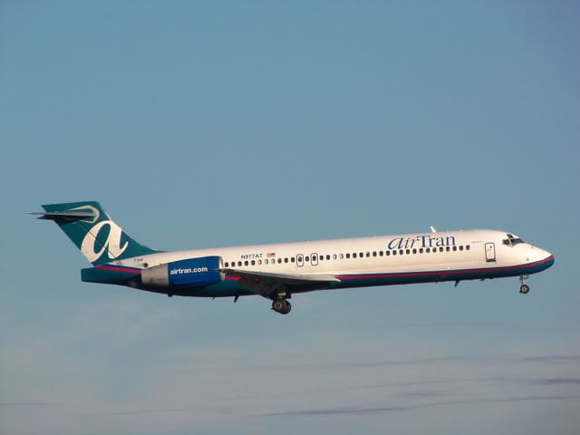 N977AT - Boeing