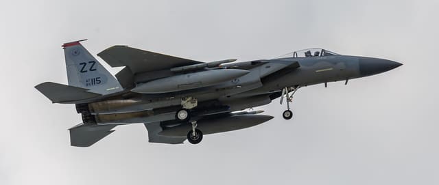  - Twin-engine aircraft