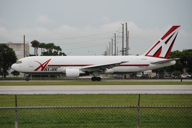 N750AX - Twin-engine aircraft
