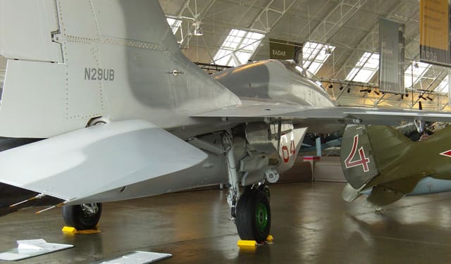 N29UB - Aircraft