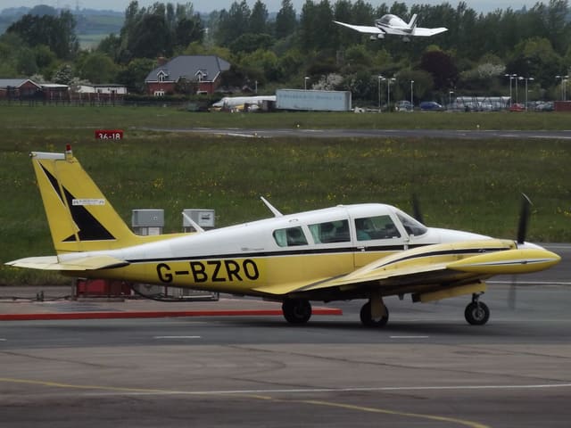 G-BZRO - Piper
