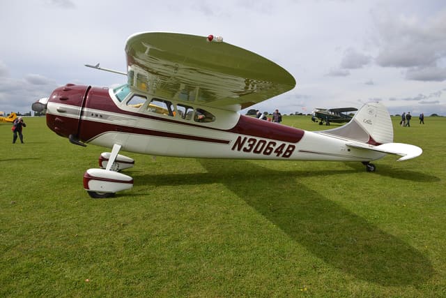 N3064B - Single-engine aircraft