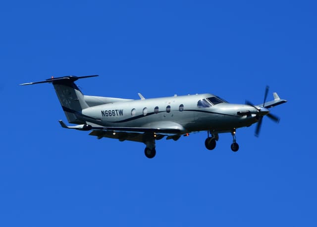 N668TW - Pilatus