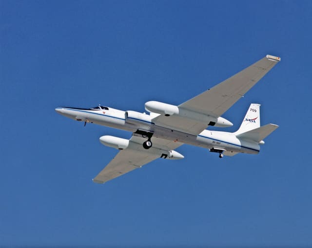 N809NA - Lockheed
