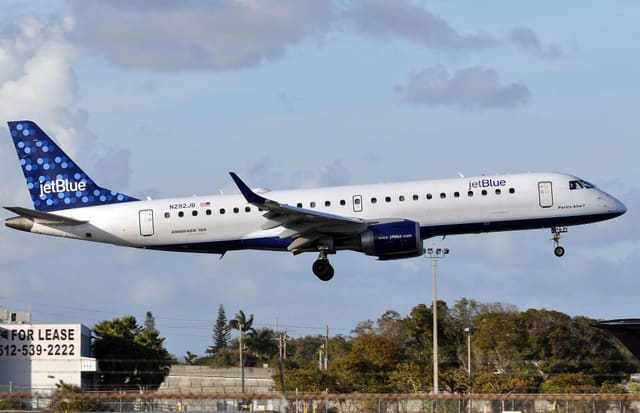 N292JB - Embraer