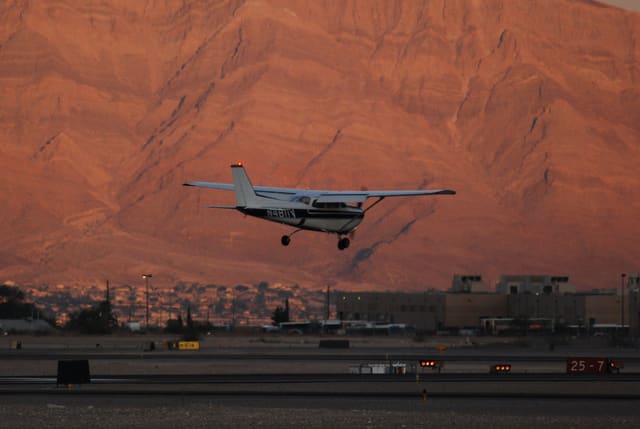 N4811N - Aircraft