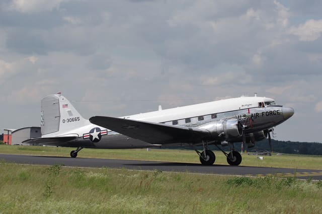 N47E - Douglas