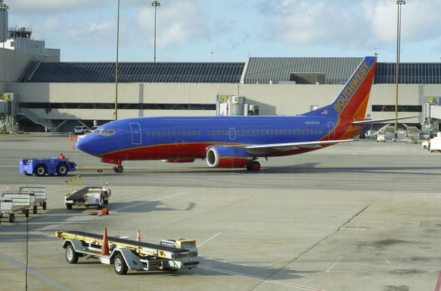 N658SW - Boeing
