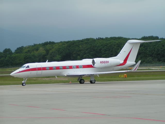 N922H - Business jet