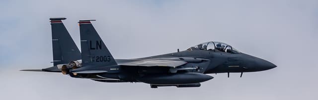  - Twin-engine aircraft
