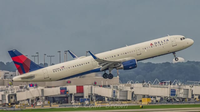 N102DN - Airbus