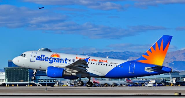 N327NV - Airbus
