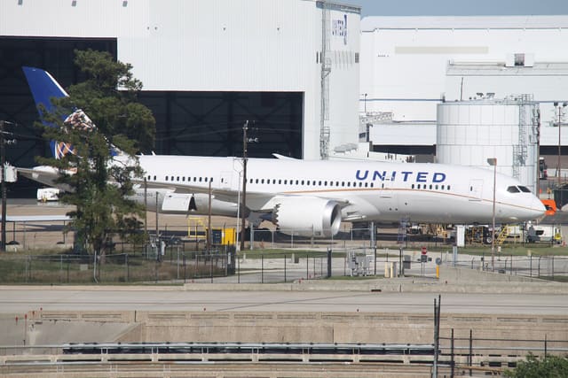 N26902 - Boeing
