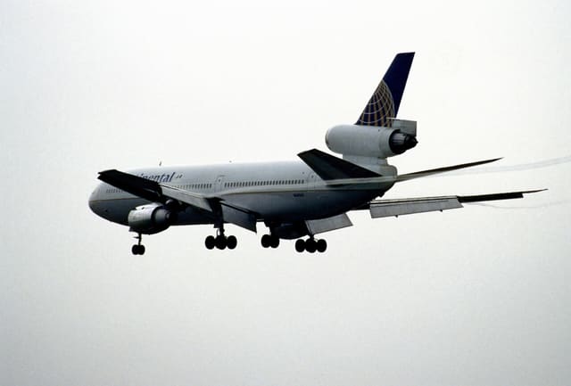 N68065 - Aircraft