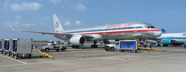 N662AA - Boeing