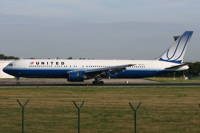 N642UA - Boeing