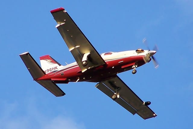 N96HK - Single-engine aircraft