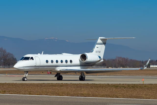 N277GM - Business jet