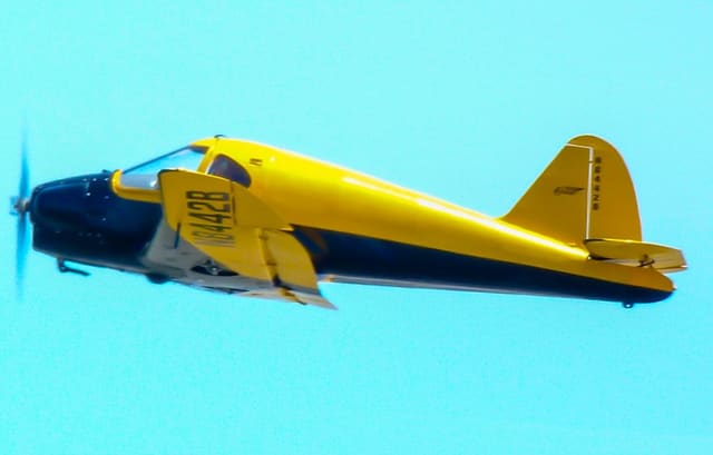 N8442B - Single-engine aircraft