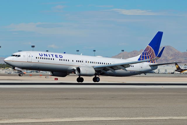 N37419 - Boeing