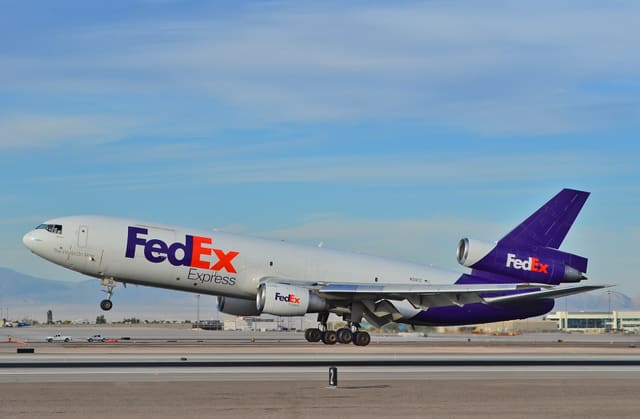 N311FE - Douglas