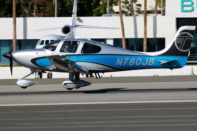 N780JB - Cirrus