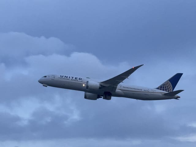 N24974 - Boeing