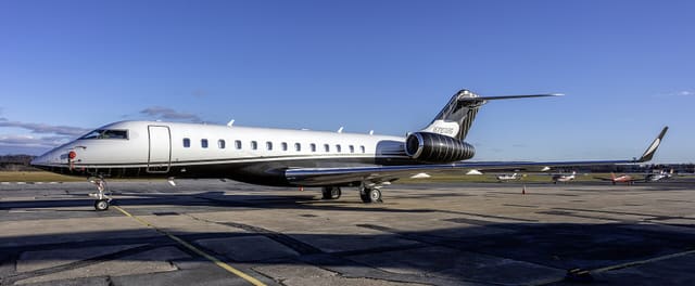 N728HG - Business jet