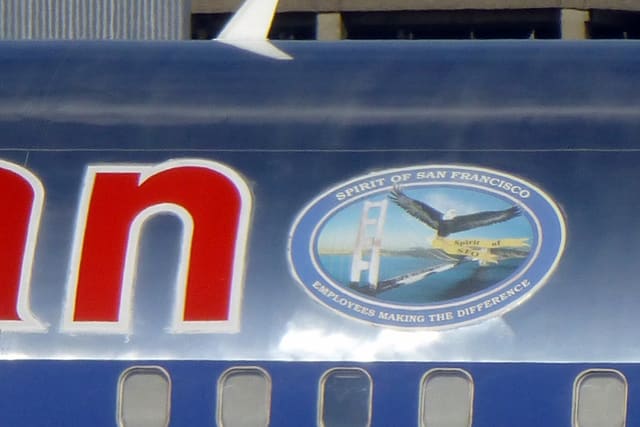 N351AN - Aircraft