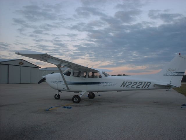 N2221R - Single-engine aircraft