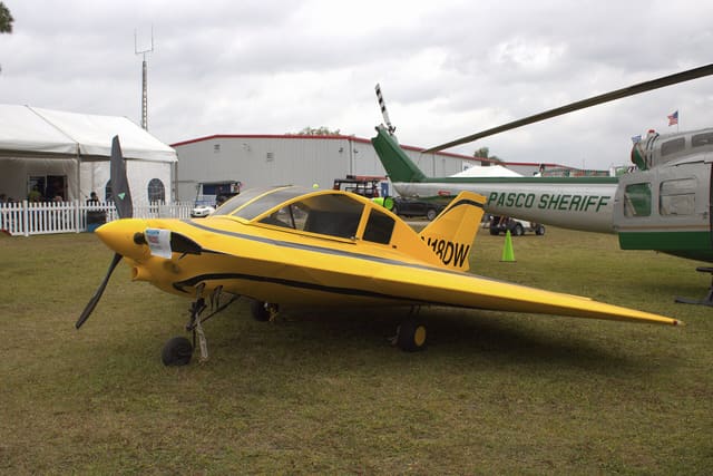 N18DW - Helicopter