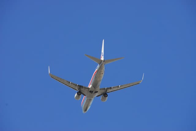 N974AN - Twin-engine aircraft