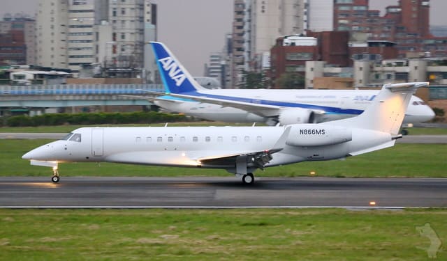 N866MS - Business jet