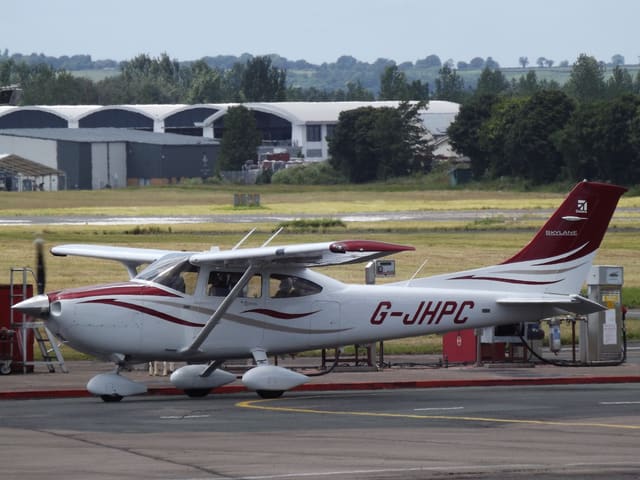 G-JHPC - Cessna